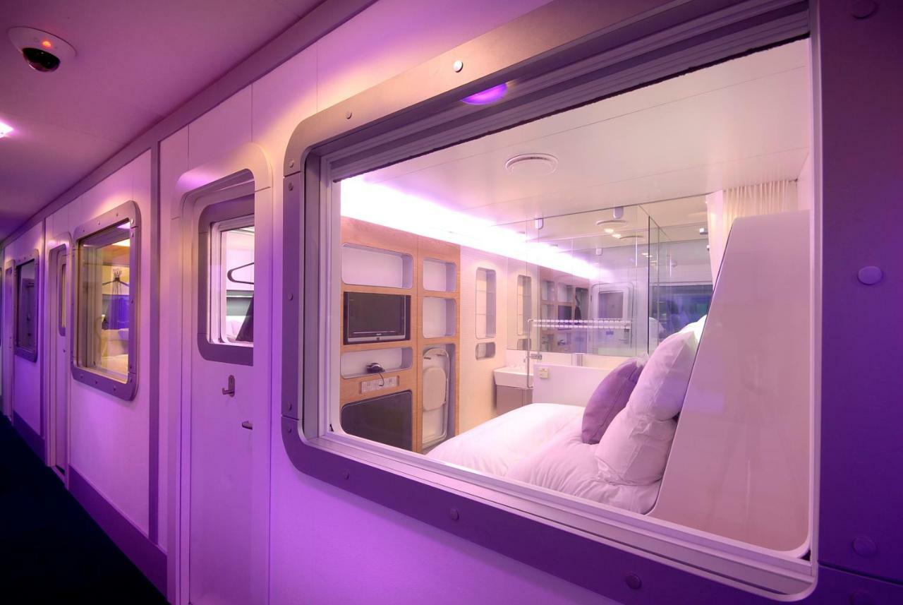 Yotelair London Heathrow Airport ฮิลลิงดัน ภายนอก รูปภาพ