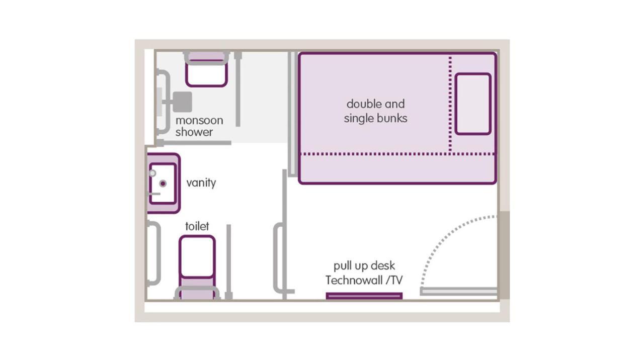 Yotelair London Heathrow Airport ฮิลลิงดัน ภายนอก รูปภาพ